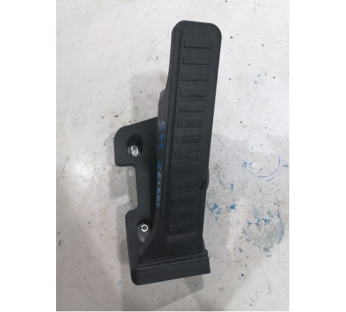 Электронная педаль акселератора в сборе