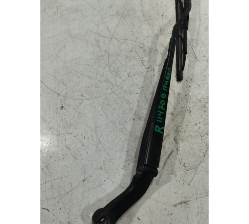 Поводок стеклоочистителя правый