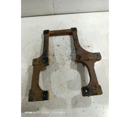 Кронштейн крепление рамы навесного оборудования