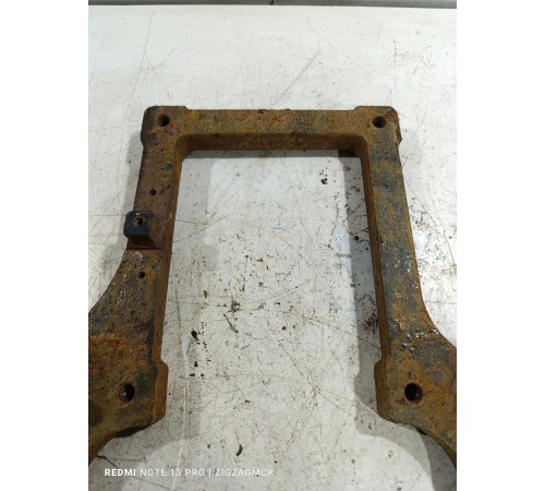 Кронштейн крепление рамы навесного оборудования