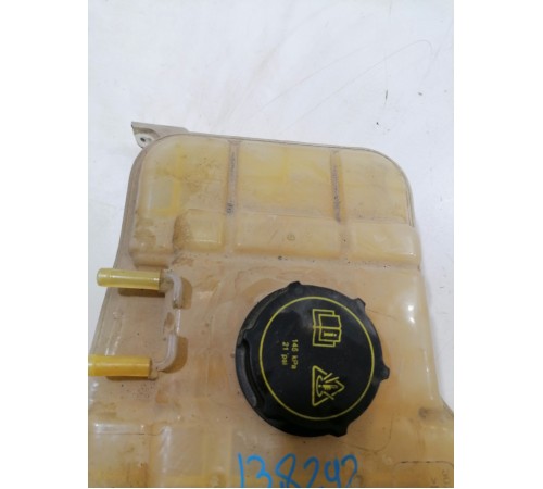 Бачок расширительный