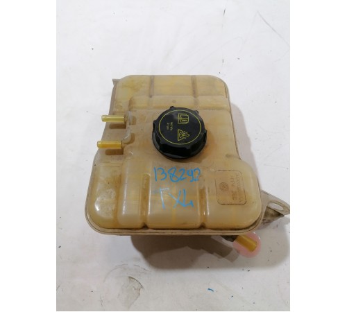 Бачок расширительный