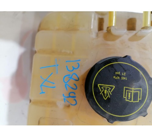 Бачок расширительный