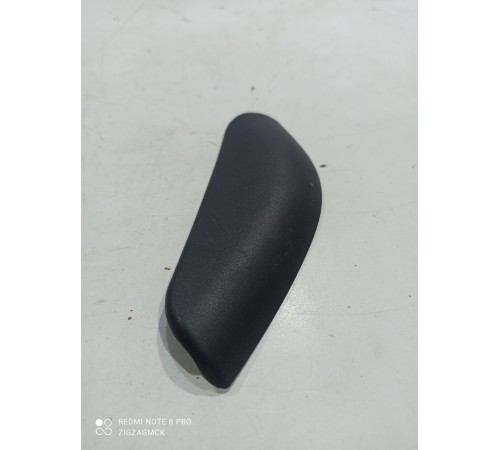 Накладка уплотнителя двери (задняя левая)