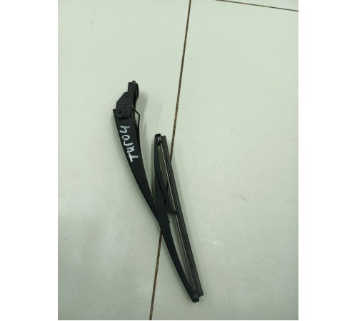 Поводок стеклоочистителя задний