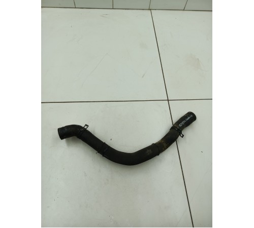 Патрубок системы охлаждения