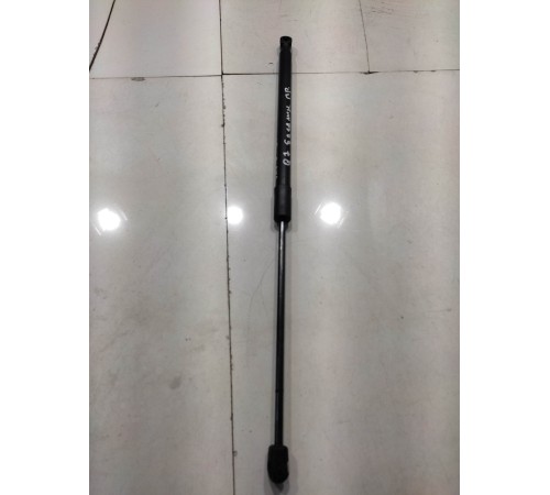 Амортизатор багажника