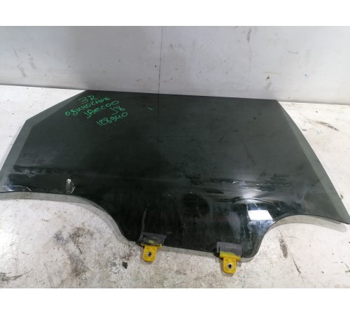 Стекло двери заднее правое