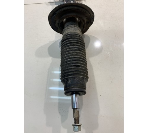 Амортизатор подвески (передний, правый)