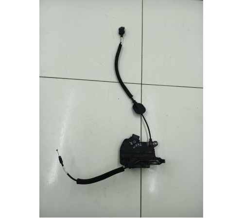 Замок двери передний правый