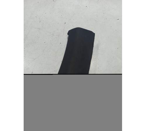 Обшивка центральной стойки правая