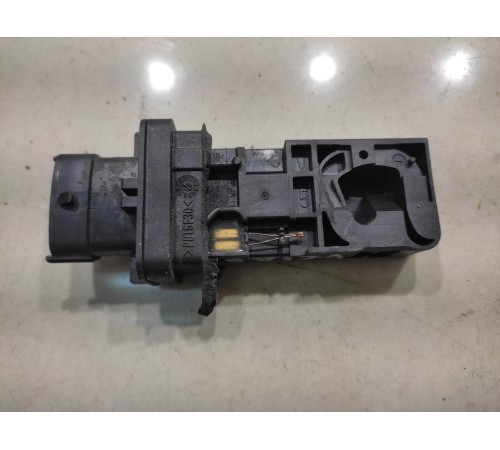 Датчик массового расхода воздуха