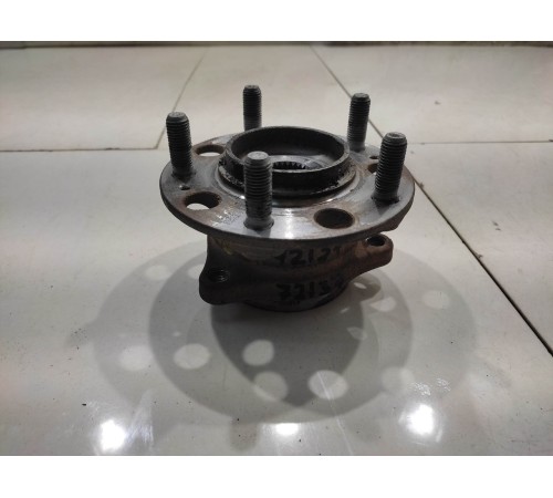 Ступица (задняя, левая)