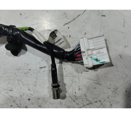 Зеркало заднего вида левое