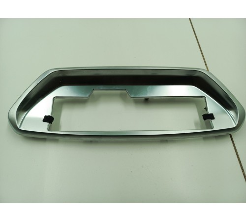 Накладка торпедо (мультимедии)