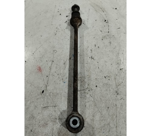 Стойка стабилизатора передняя правая