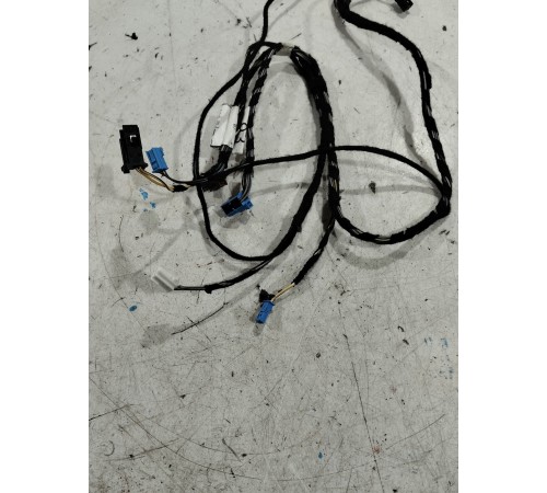 Электропроводка обшивки двери (задняя, правая)