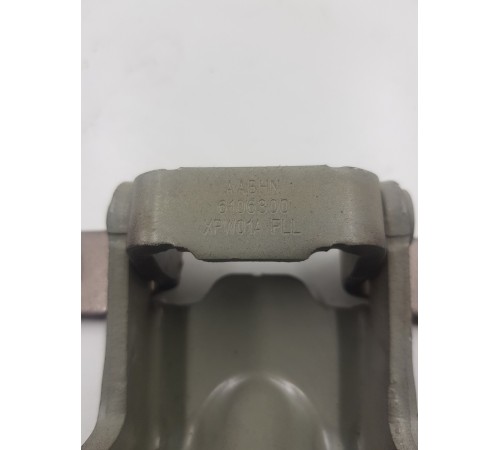 Комплект петель передней левой двери