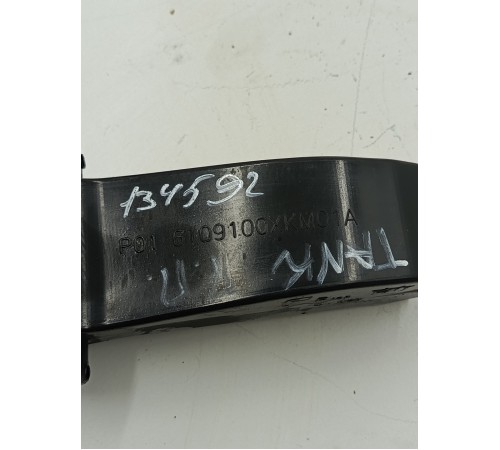 Ограничитель двери передний правый