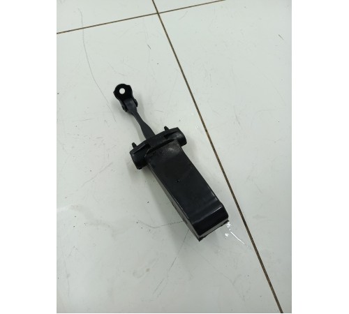 Ограничитель двери передний правый