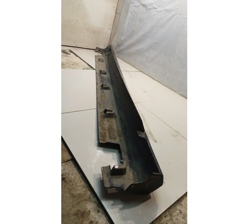 Накладка порога (левая)