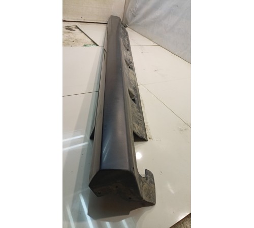 Накладка порога (левая)