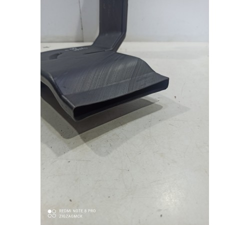 Воздуховод (левый)