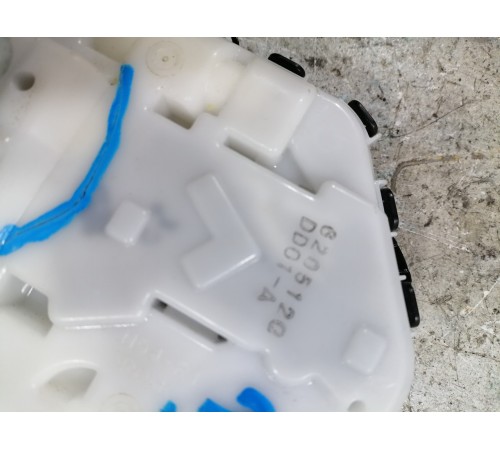 Замок двери задний правый