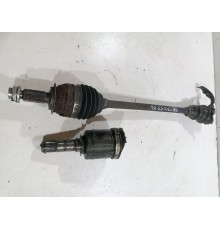Полуось (привод) передний правый