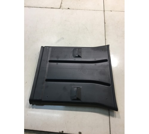 Воздуховод (правый)