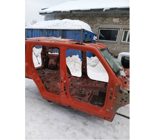 Порог со стойкой правый