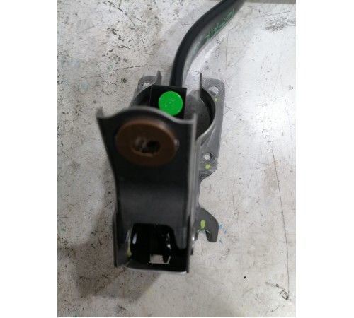 Педаль тормоза