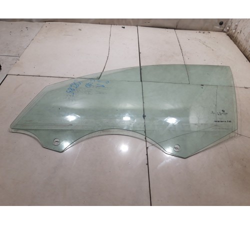 Стекло двери (переднее левое)