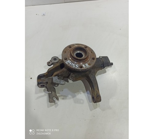 Поворотный кулак(передний правый)