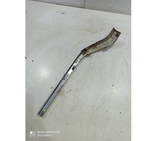 Молдинг бампера передний левый