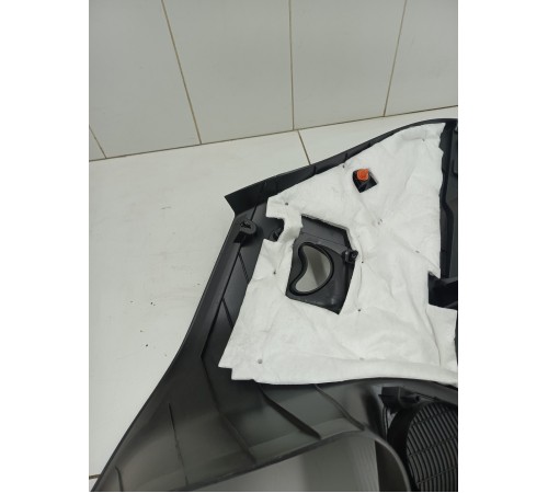 Обшивка багажника левая