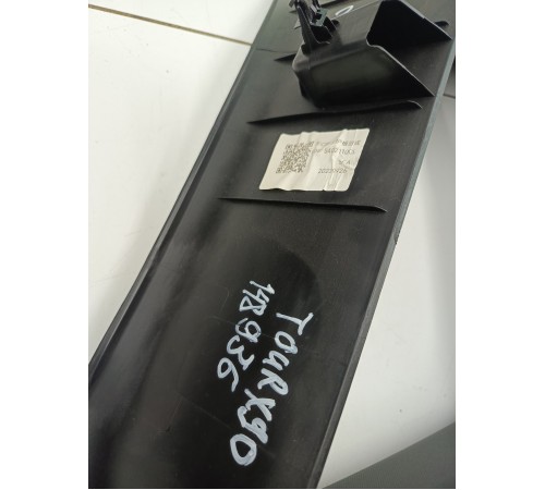 Обшивка багажника левая