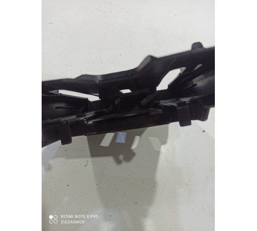 Кронштейн(крепление) салона