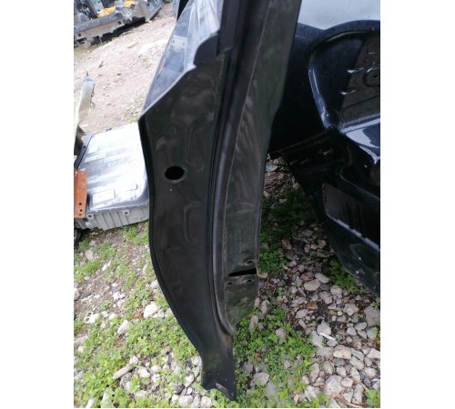 Дверь передняя левая