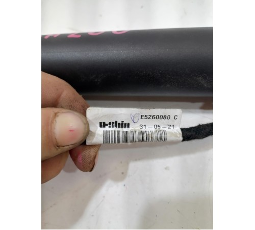 Амортизатор крышки багажника левый