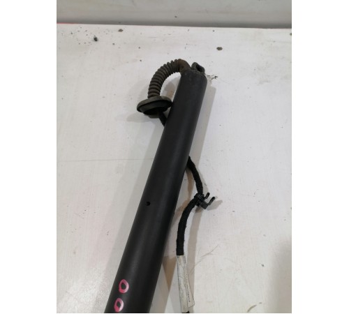 Амортизатор крышки багажника левый