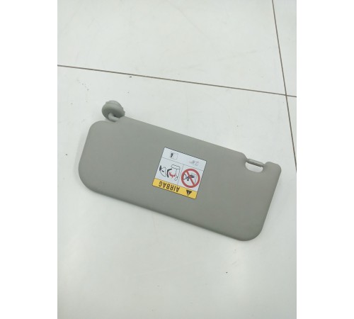 Козырек солнцезащитный правый