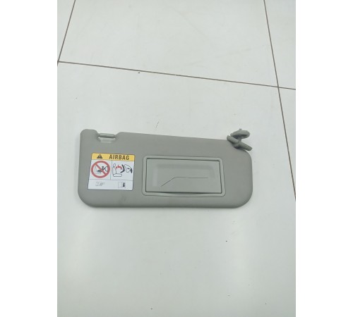 Козырек солнцезащитный правый