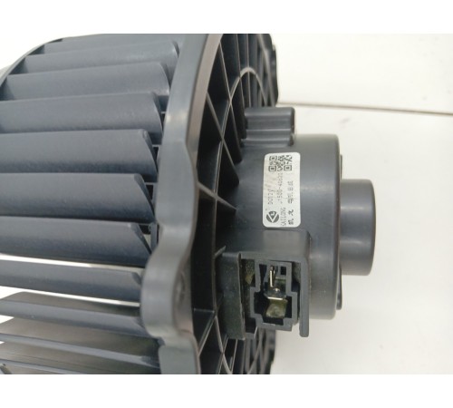 Моторчик отопителя (печки)