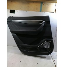 Обшивка двери задняя левая