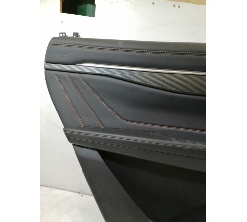 Обшивка двери задняя левая