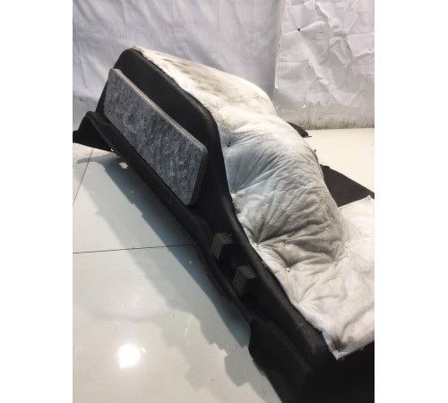 Обшивка багажника