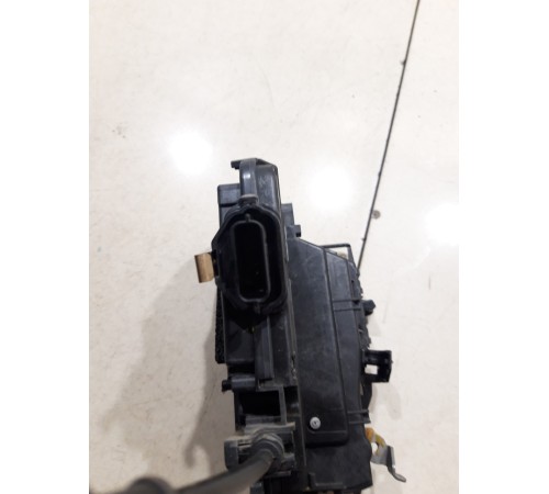 Замок двери (задний левый)