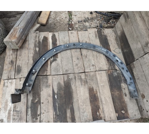 Накладка крыла задняя правая