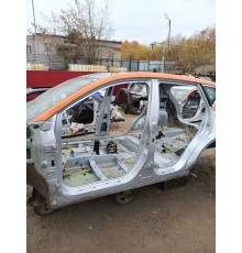 Порог со стойкой левый